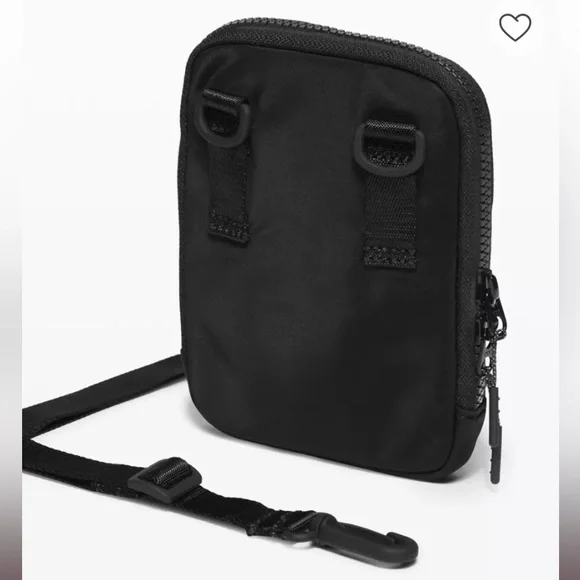NWT Lululemon Easy Access Crossbody Bag - Black with White Wordmark Logo - Picture 2 of 9